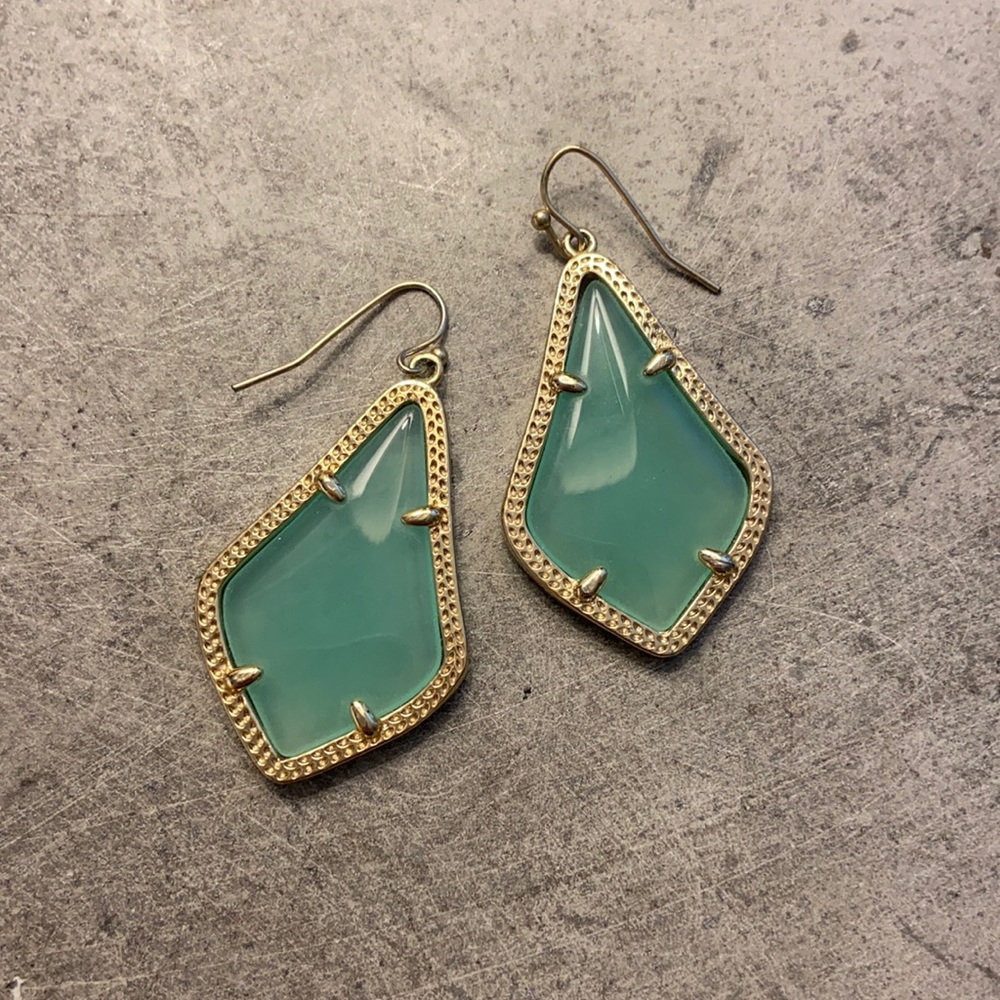 Kendra Scott sea foam earrings